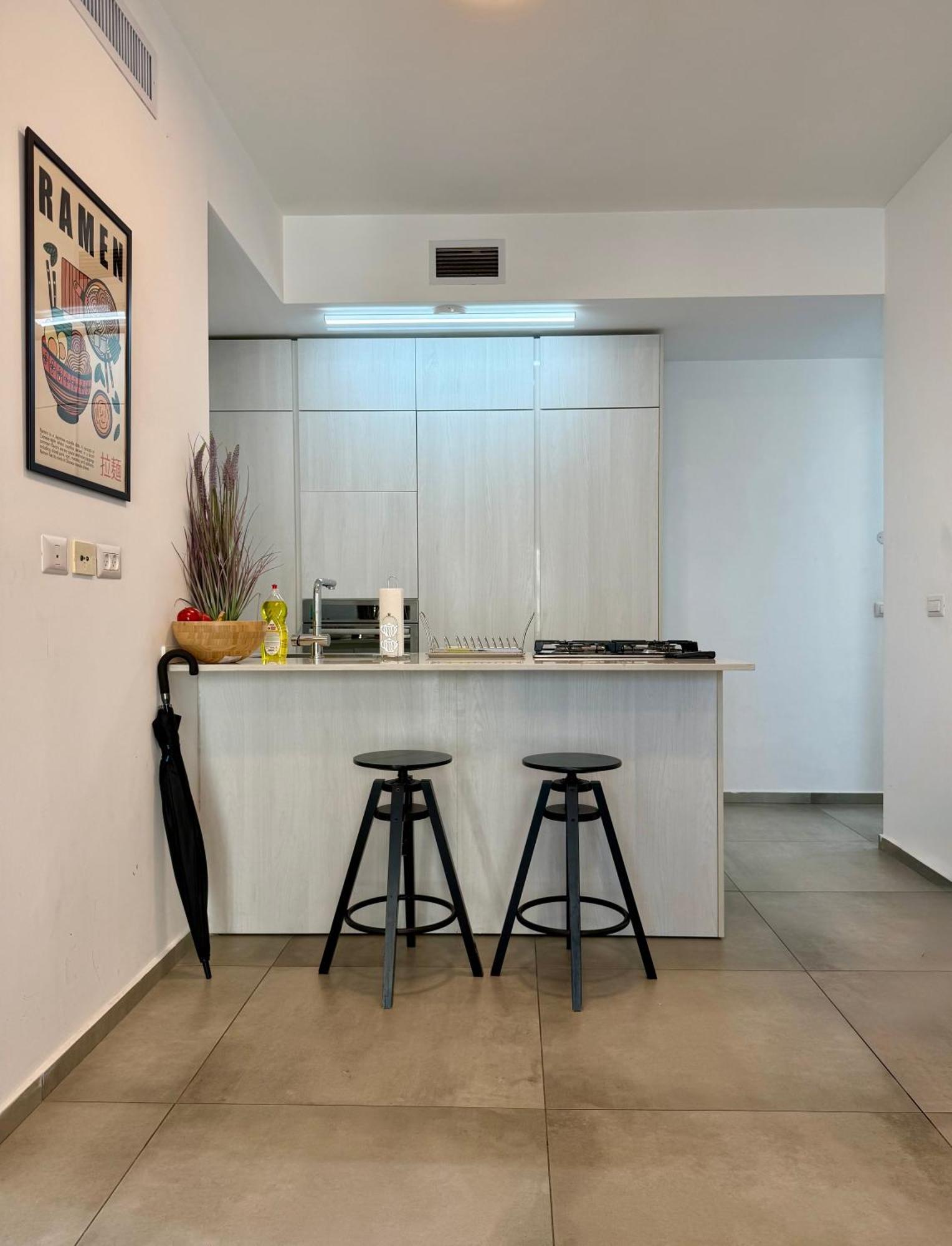 Midtown Luxury *
